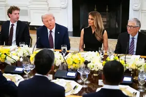 АНУ-ын Ерөнхийлөгч Трамп орчин цагийн лидер, хөрөнгө оруулагчидтай уулзлаа